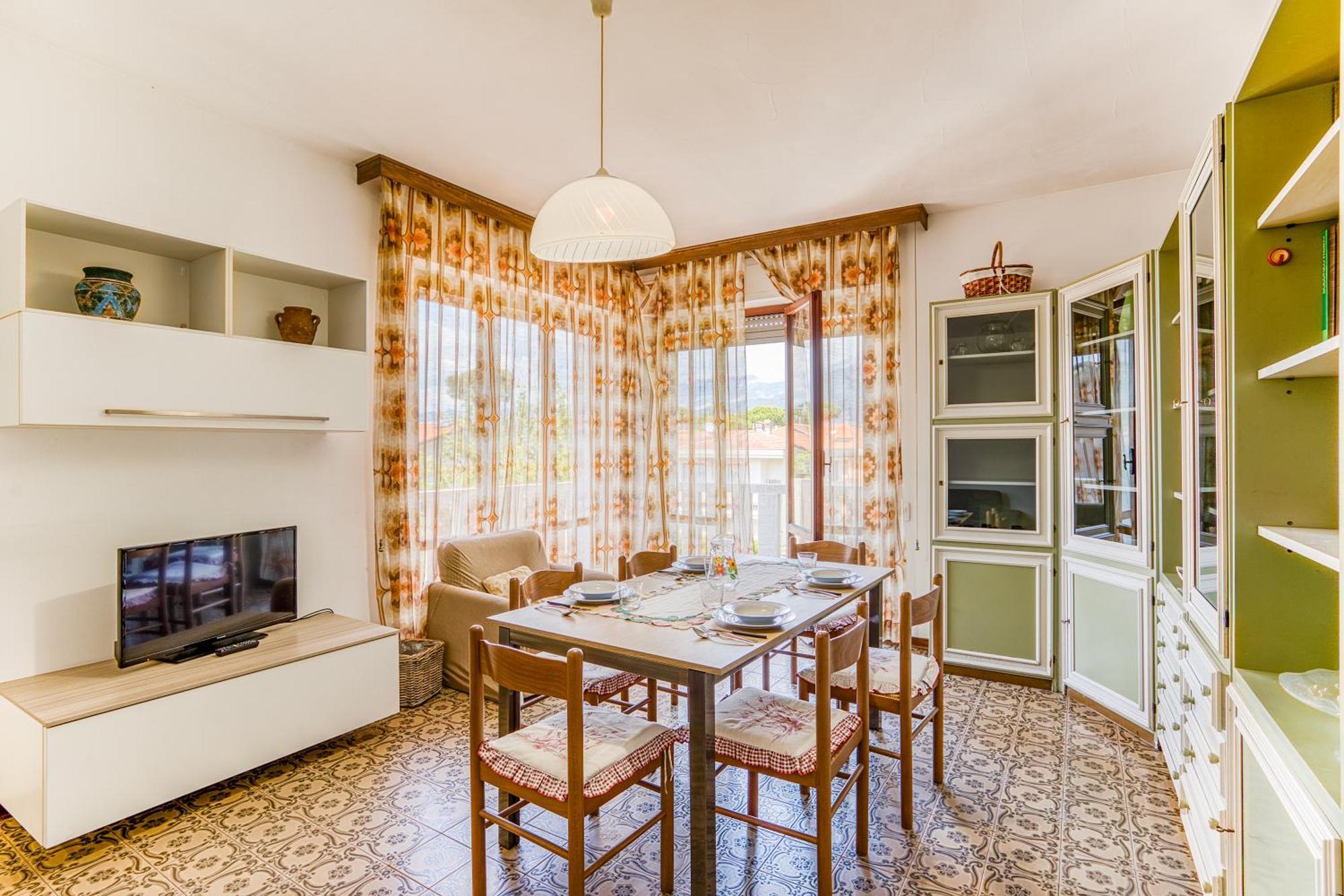 Casa Arno 500M From Beach - Happy Rentals มารีนา ดิ มาซซา ภายนอก รูปภาพ